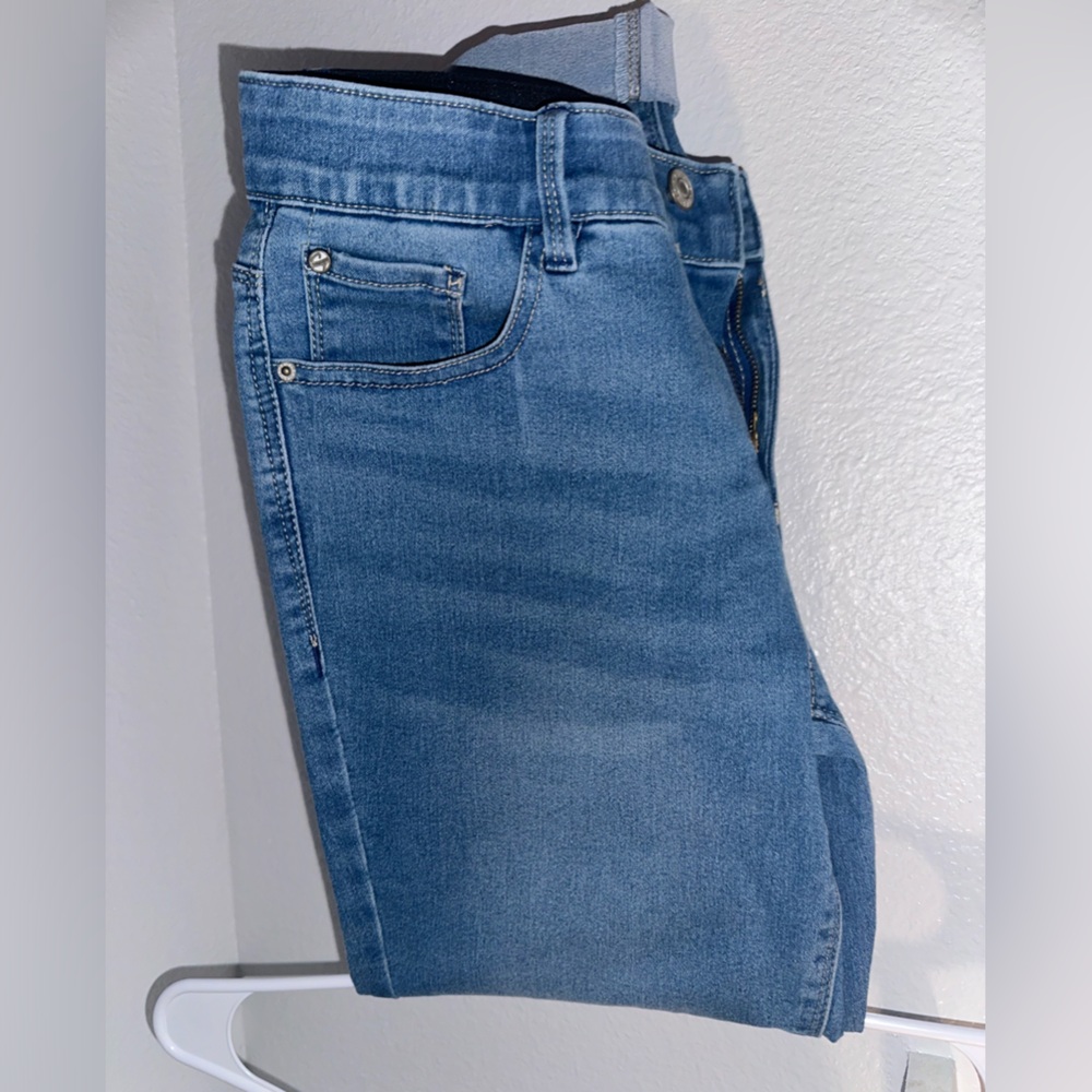 Curve Appeal Blue Jeans